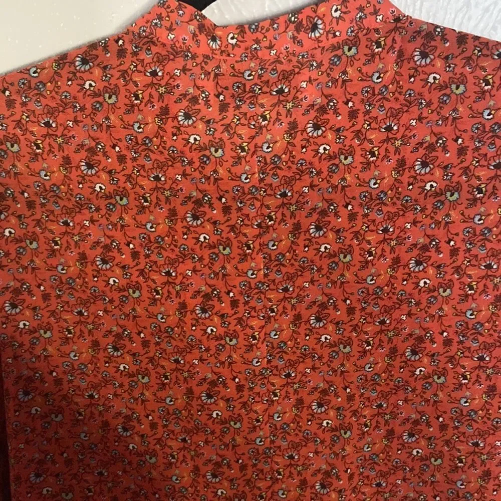 Abercrombie &Fitch long sleeve Sz L impeccable condition